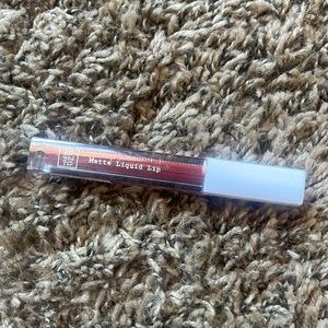 Beautiful Liquid Lipstick!